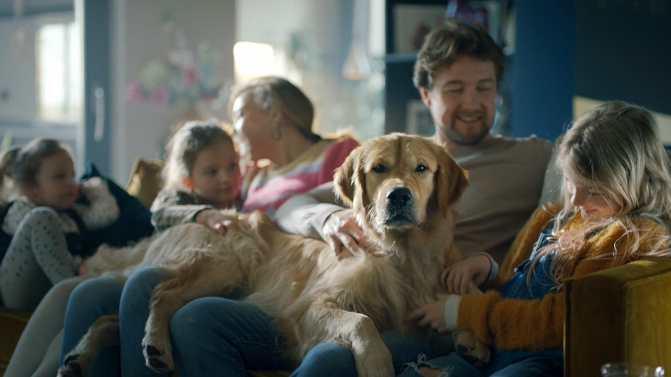 Smuldier zet hond en gezin centraal in nieuwe campagne