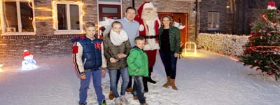 Coca Cola Kerstman vervult kerstwens in Houten 