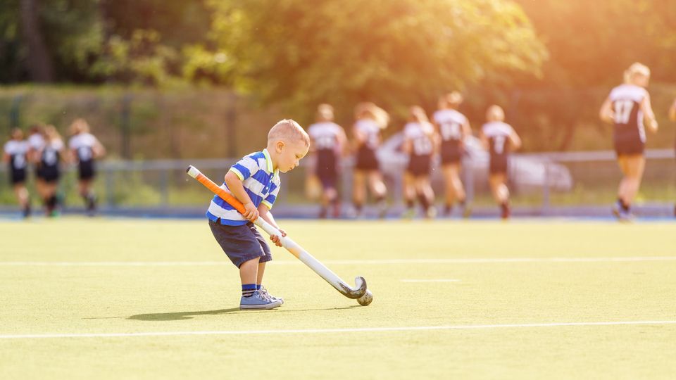 Campagne KNHB om jeugd kennis te laten maken met hockey