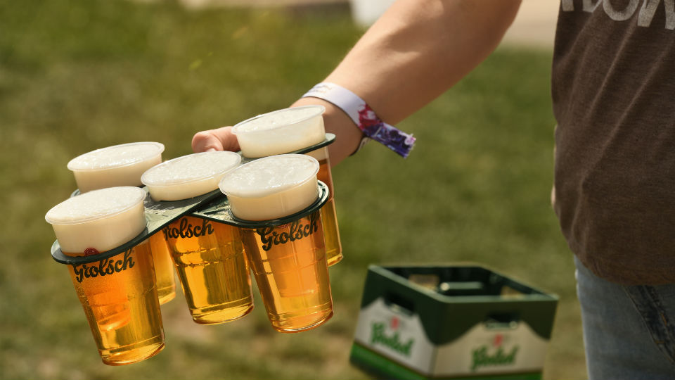 Grolsch introduceert herbruikbare draagtrays 