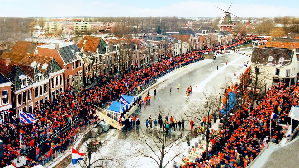 Oranje Unox muts bestaat 25 jaar