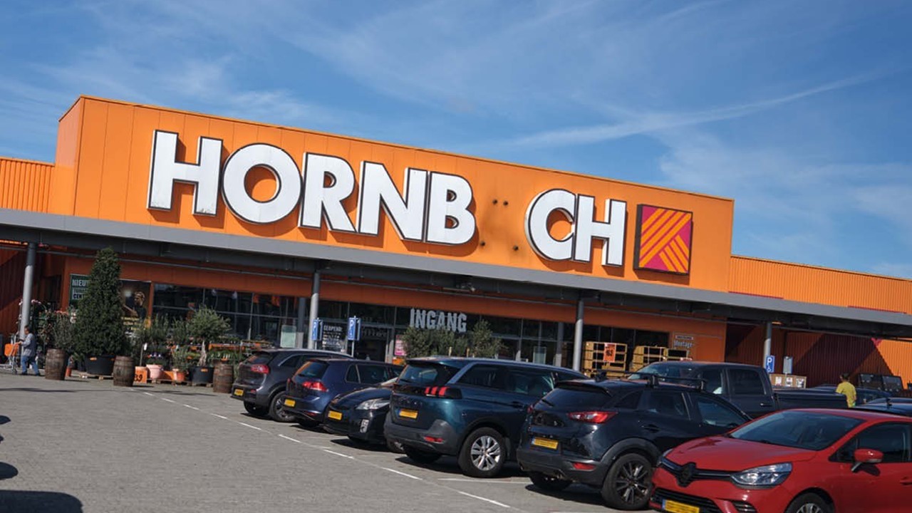 Commercialreview: lettercampagne Hornbach 