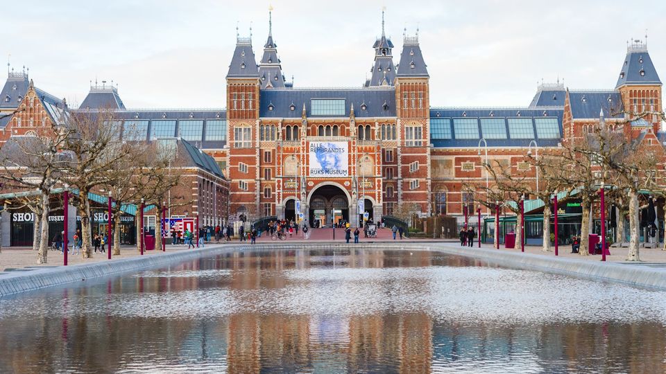 Dagattracties: Efteling meest genoemd in media, Rijksmuseum heeft meeste impact