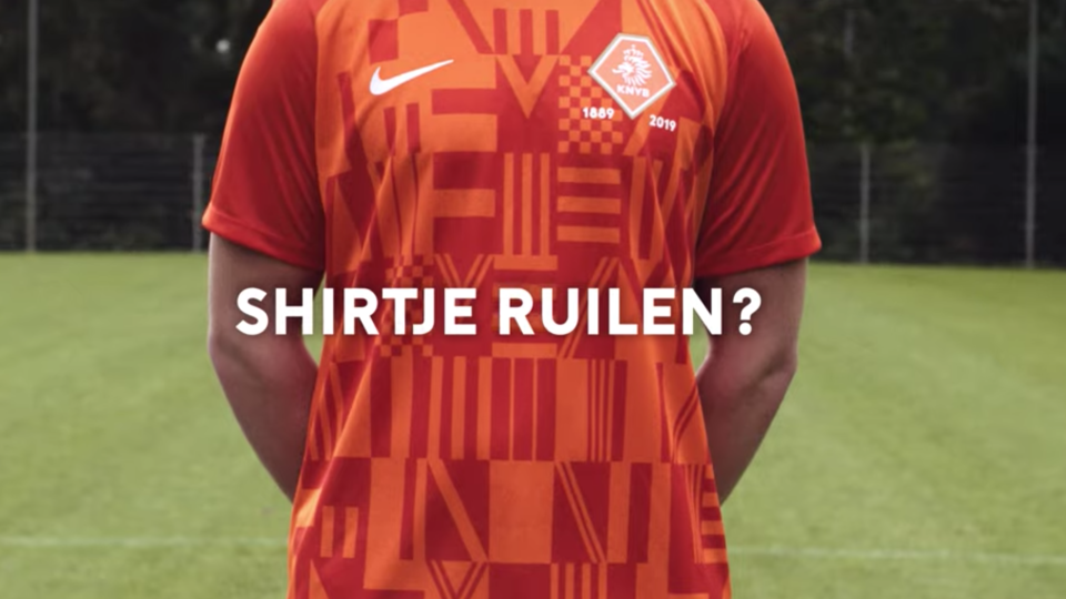 KNVB brengt ode aan amateur-shirt