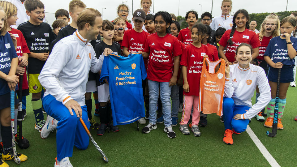 Rabobank en KNHB lanceren Hockey Foundation 