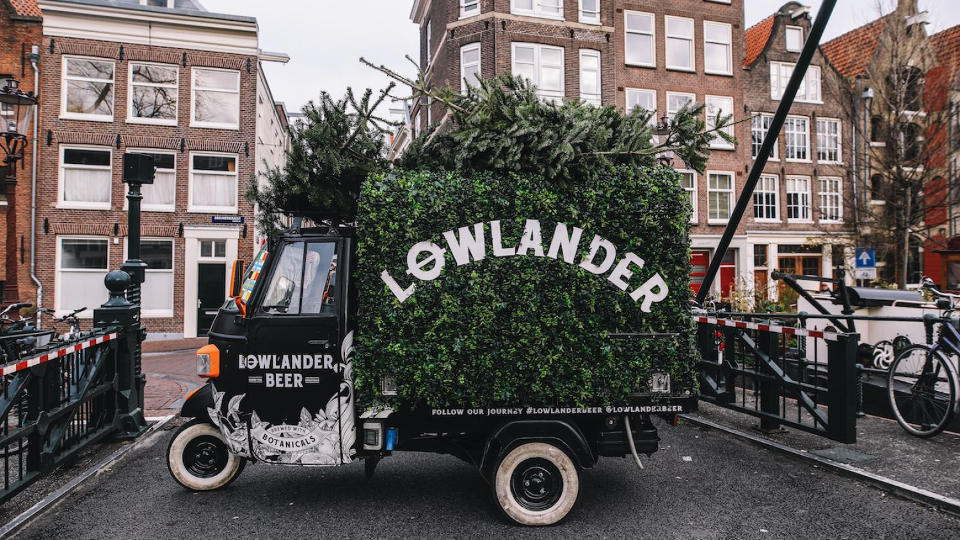 Lowlander recyclet kerstboom tot bier