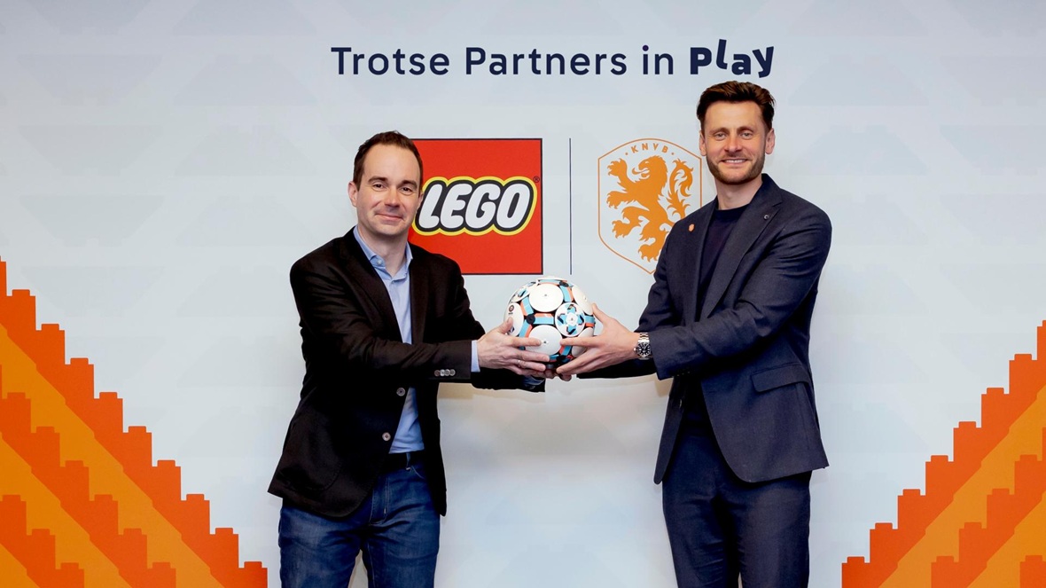 Lego Groep en KNVB lanceren ‘Speel samen in Oranje’
