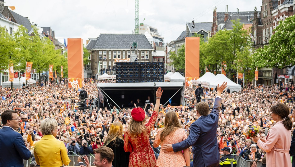 [Xsaga Canon] 18: Koningsdag Groningen