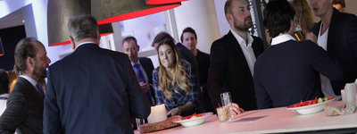 Eduard Schaepman opent eerste Tribes Café