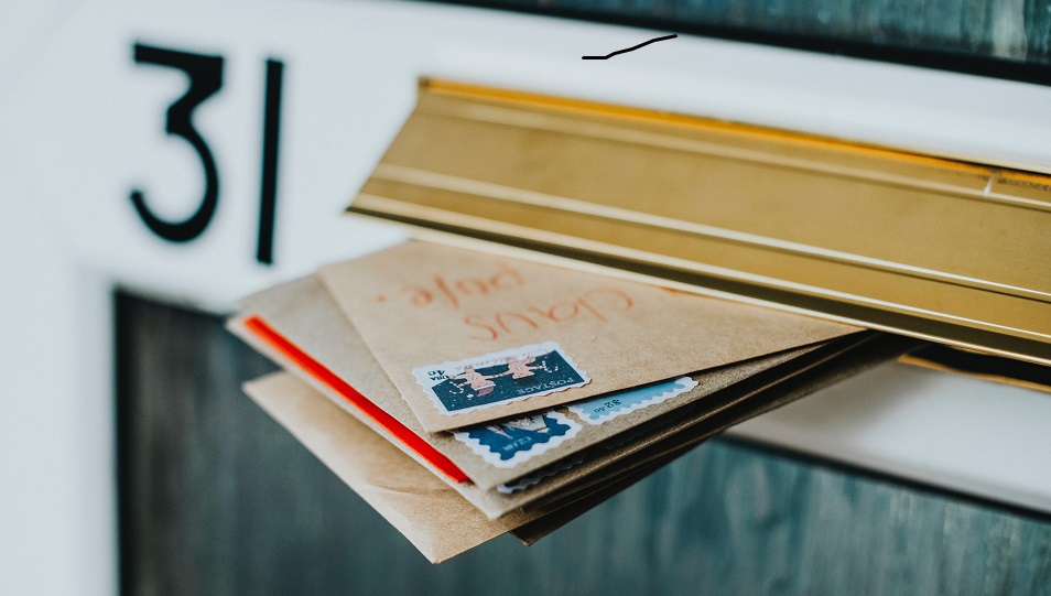 PostNL koopt Sandd en lijft 16.000 postbodes in