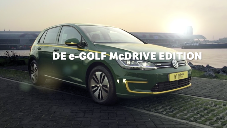 McDonald's en Volkswagen veilen elektrische McDrive-auto