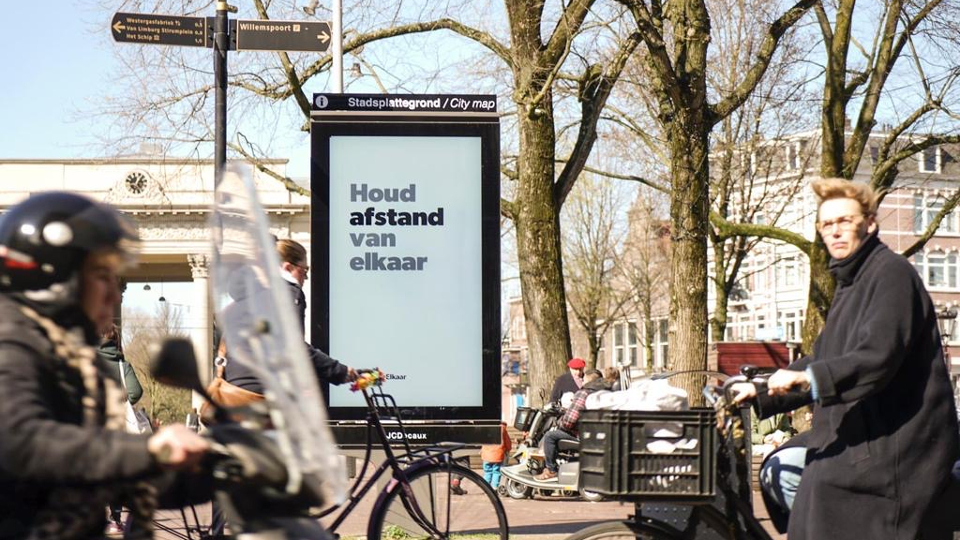 Houd Afstand Van Elkaar Marketingtribune Bureaus
