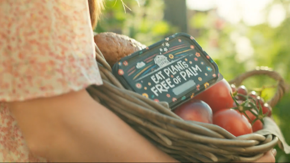 Flower Farm lanceert 'palmolievrije' tv-commercial