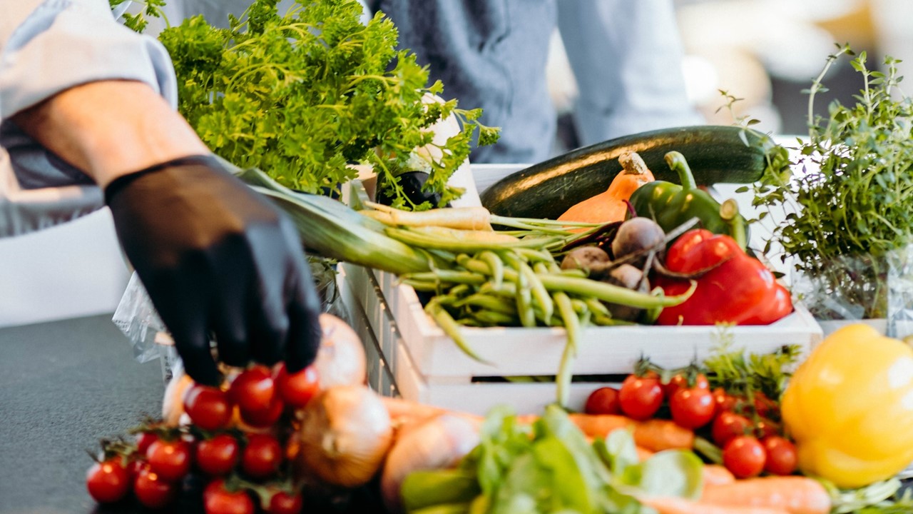 Brandgurus scherpt positionering van de Eetgemak Groep aan