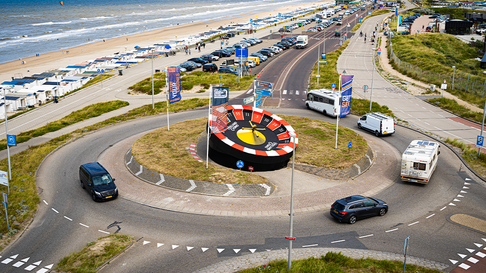 Holland Casino bouwt enorm roulettewiel naast circuit Zandvoort