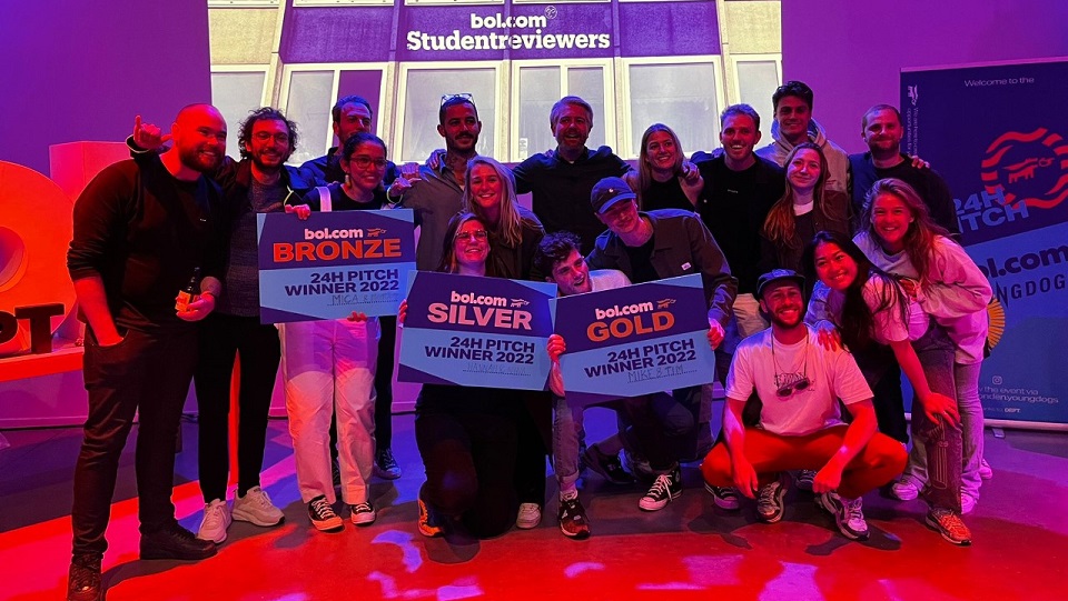 Kleijnen en Teunissen winnen 24H pitch Jonge Honden