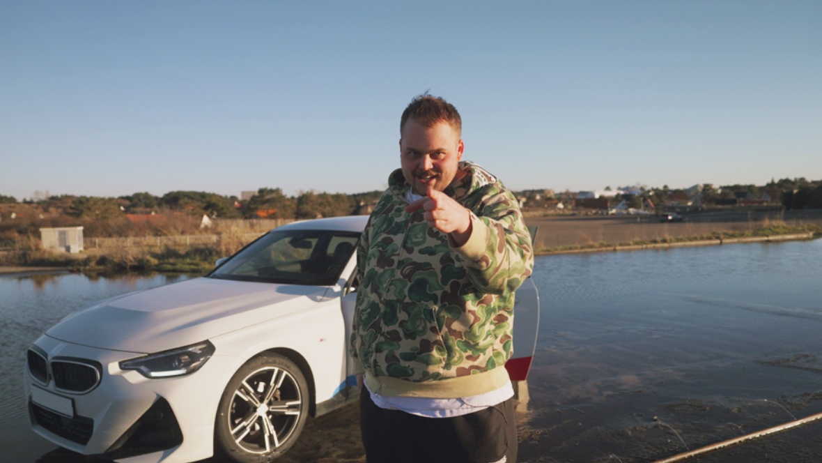 Allianz Direct stunt met bold campagne voor Gen Z