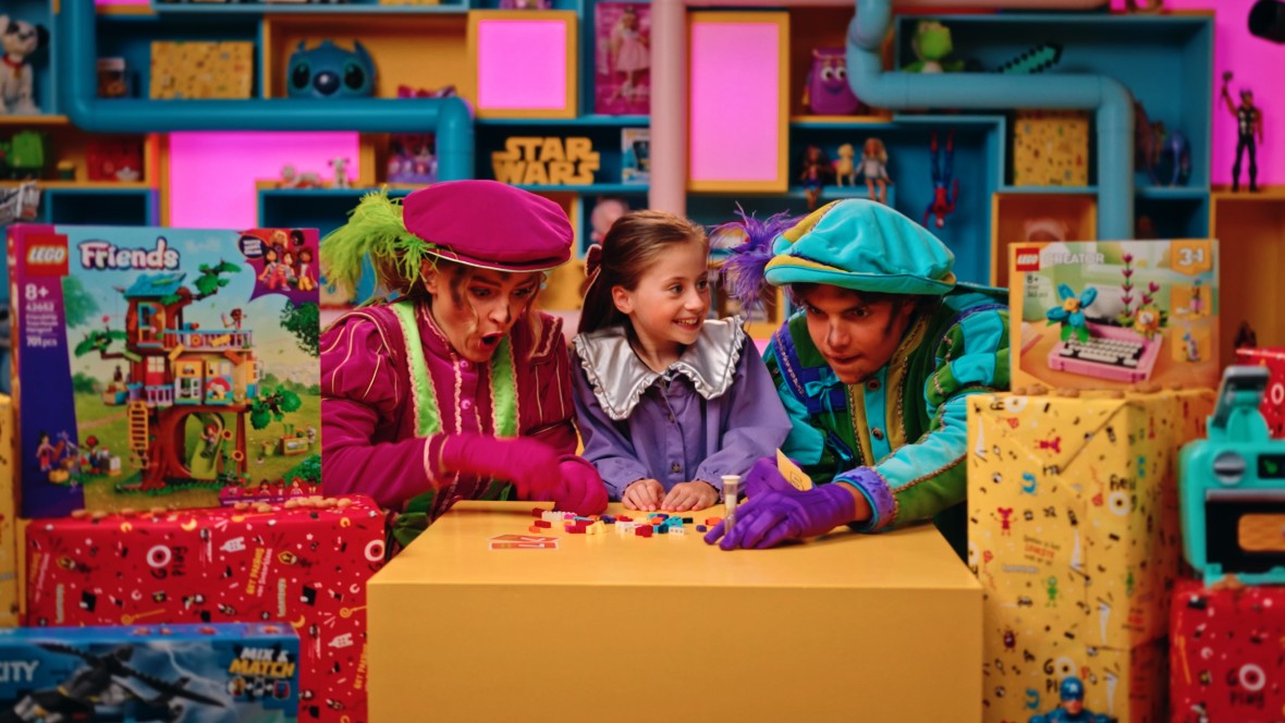 Intertoys brengt De Grote Sinterklaasfilm tot leven