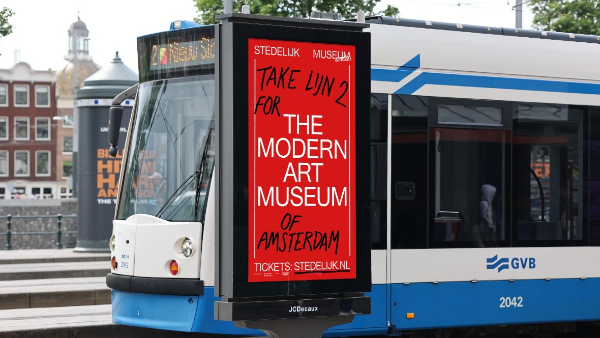 Stedelijk wijst bezoekers de weg