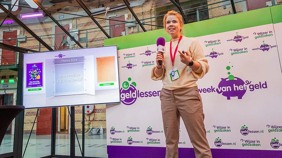 Jongeren ontwikkelen zelf campagne tijdens Week van het geld
