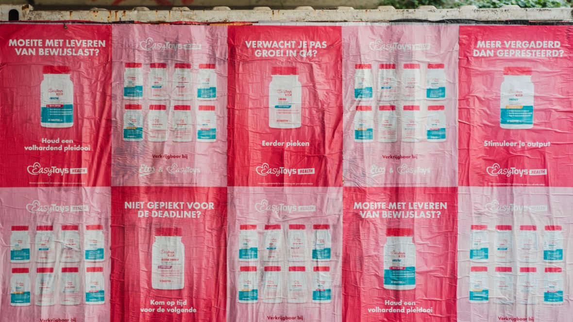 EasyToys zet taboe rond seksuele klachten centraal in ‘F*ckjargon’-campagne