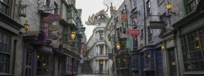 Knipoog naar vroeger in design Harry Potter pretpark