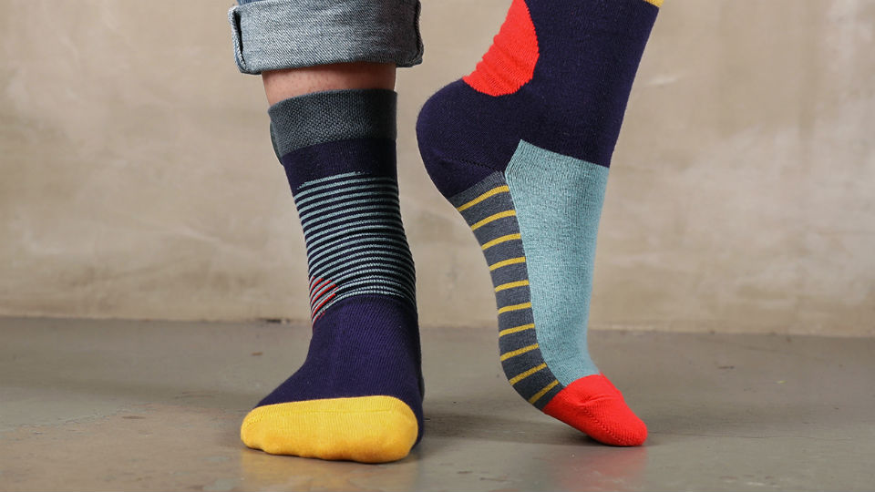 Alzheimerpatiënt en kleindochter ontwerpen derde editie Alzheimer Socks