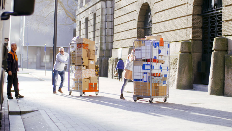 Al 40.000 cadeaus voor actie Jarige Job en PostNL