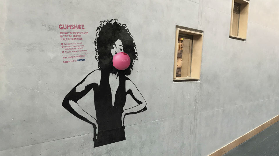 Sportlife voert campagne op scholen om kauwgom te recyclen