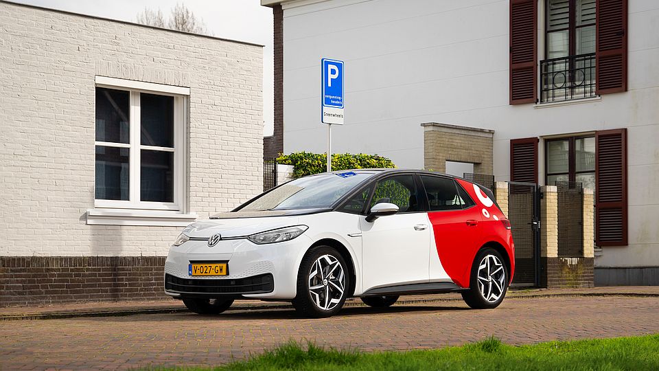 Greenwheels: nieuwe auto’s en nieuwe branding