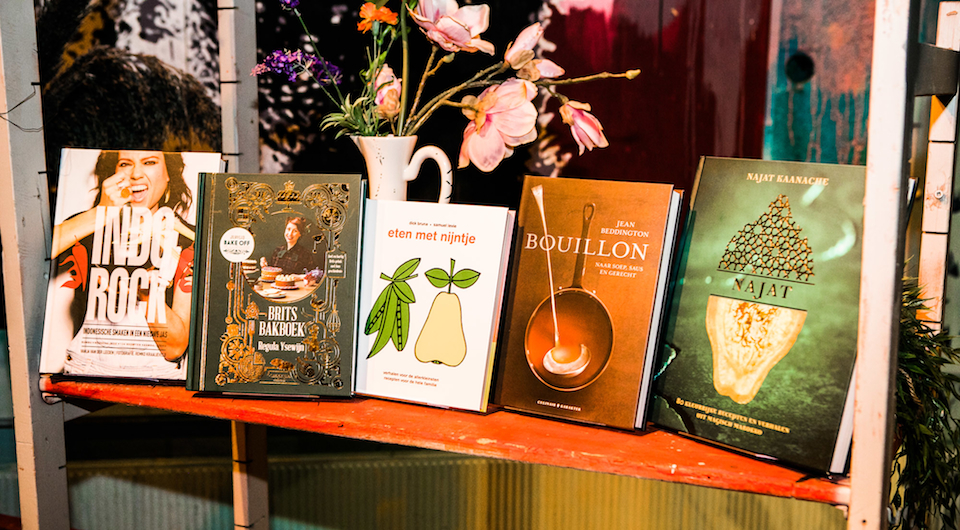 Indorock van Vanja van der Leeden wint Gouden Kookboek 2019