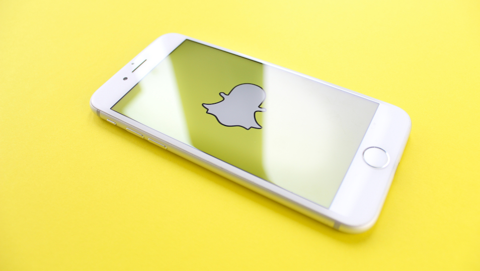 Hema en Bijenkorf pioneren met Dynamic Ads op  Snapchat