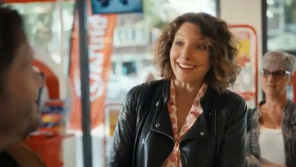 Kruidvat plaatst eigen 'Kruidvat Merk' met humor in de spotlight MarketingTribune Food en Retail Kruidvat plaatst eigen 'Kruidvat Merk' met humor in de spotlight MarketingTribune Food en Retail