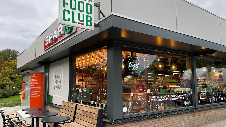 Nieuwe pilotwinkel Spar met 'Foodclub' geopend in Zeeuws Philippine