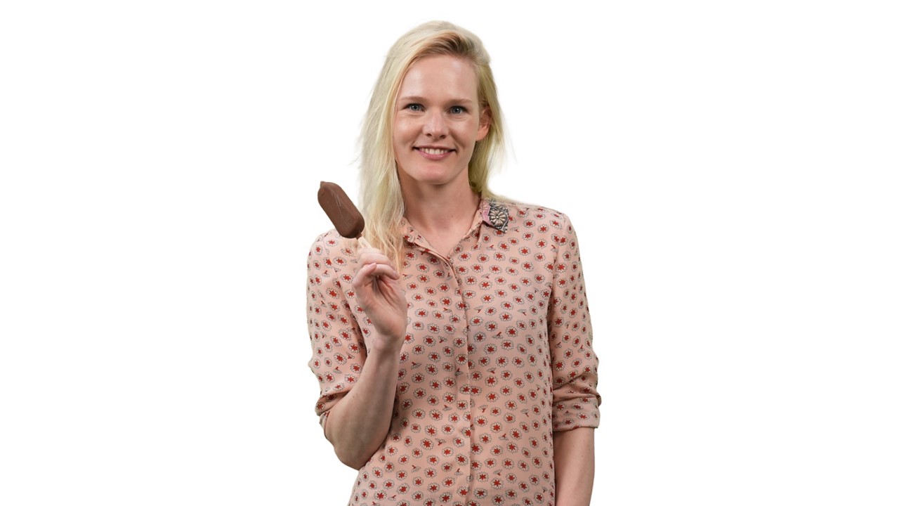 DOSSIER SUMMER IN THE CITY Nienke Hooghiemstra van Ola