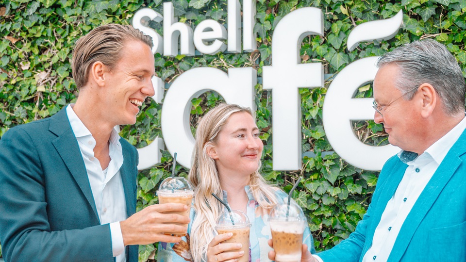 Shell Cafés en Lattiz introduceren ijskoffies