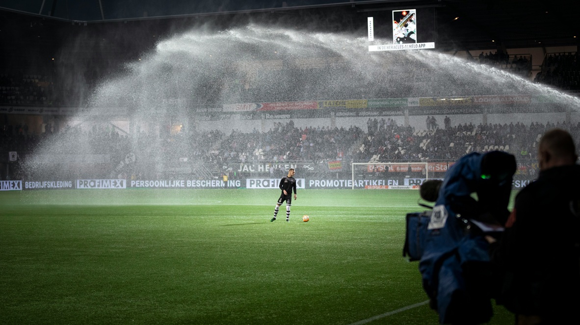Balr failliet - focust verschuift naar voetbalplatform