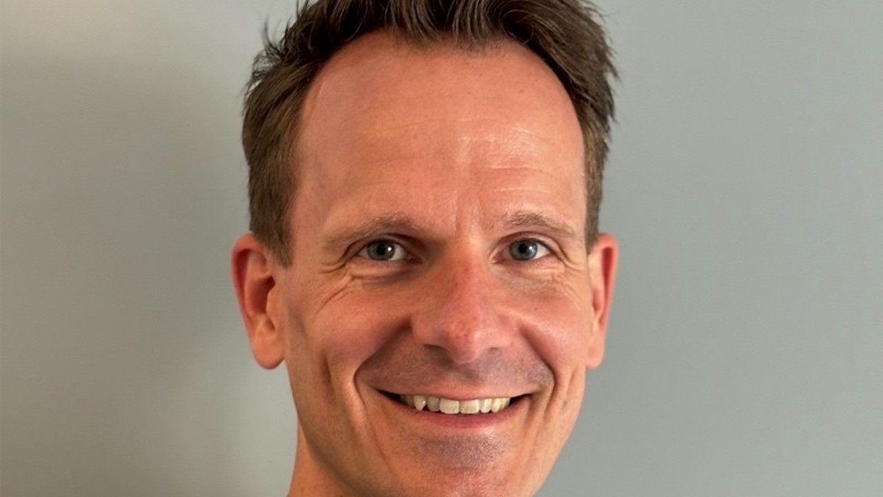 Stephan van Ee van Specsavers: 'AI kan creatie nooit vervangen'