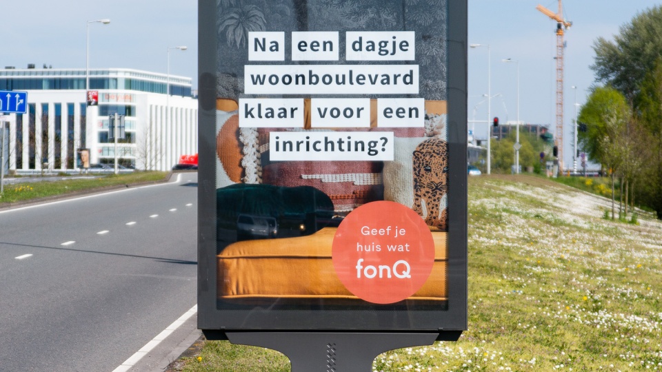 Paas-campagne Fonq met abri's bij woonboulevards