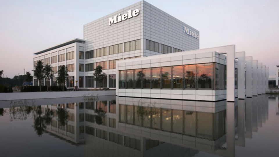 Miele kiest voor Dentsu