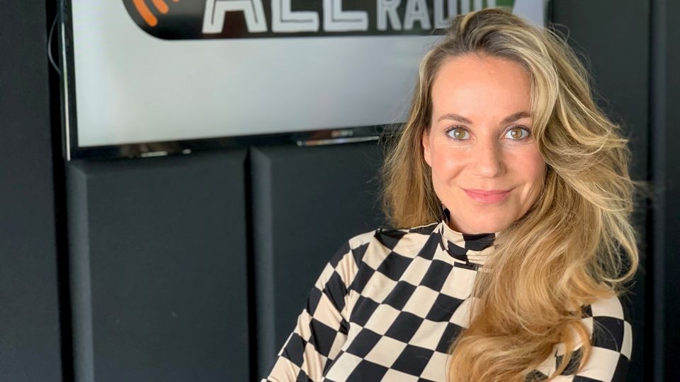 Samantha van Wijk met ‘Sam’s Race Stories’ op Allsportsradio