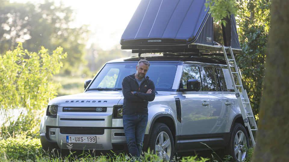 Land Rover zet covid-19 helden in Defender