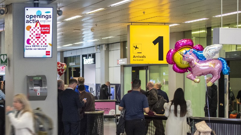 Schiphol digitaliseert advertentie-aanbod verder