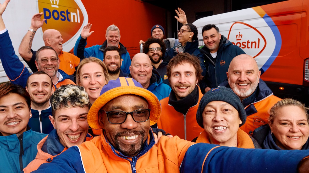 PostNL roept op bezorger te waarderen