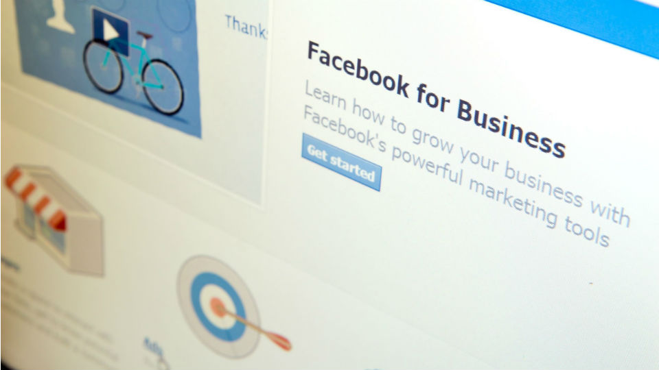 Dwingt Facebook bedrijven om te adverteren?
