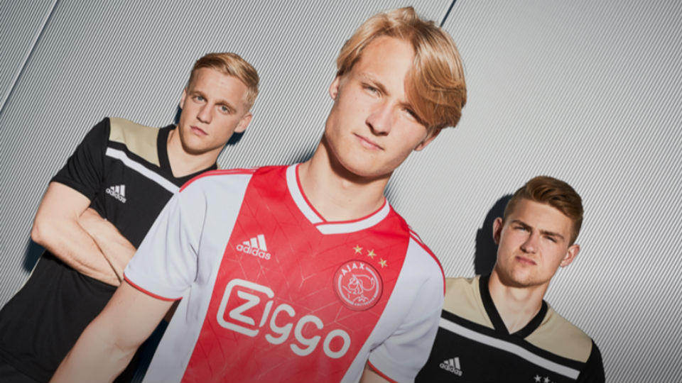 Ajax verlengt met Adidas tot 2025