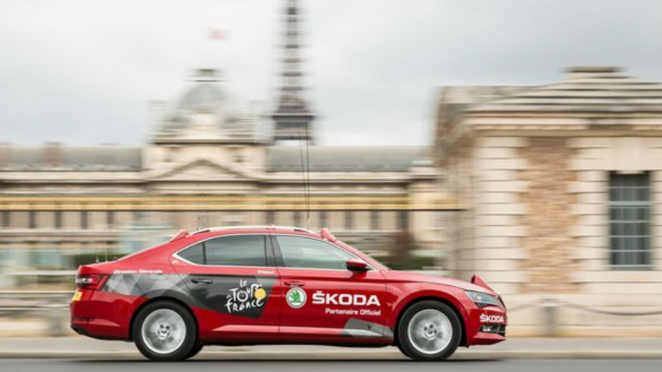 Skoda voor 15e keer officieel partner en autoleverancier Tour de France