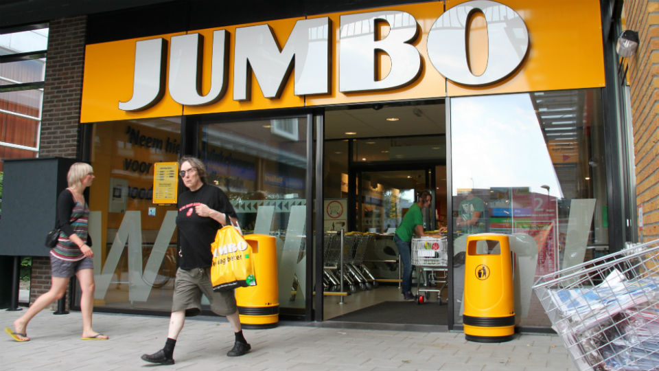 Jumbo doneert producten aan Voedselbank