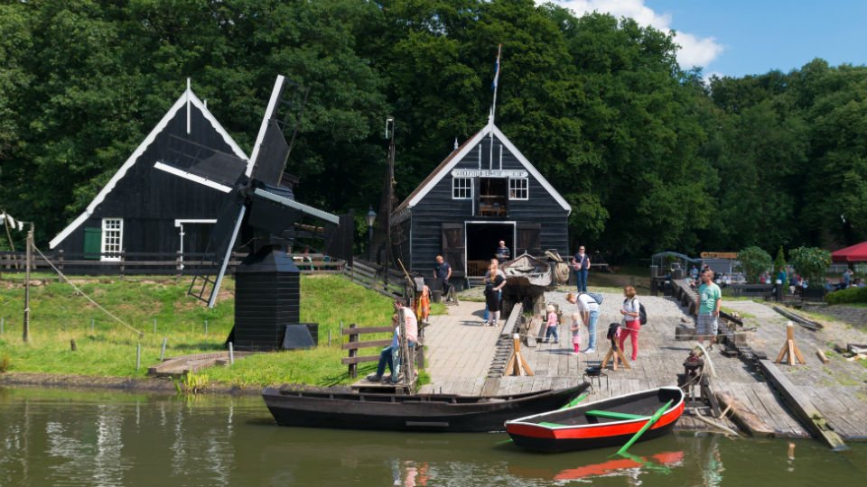 Nederlands Openluchtmuseum maatschappelijk partner Vitesse