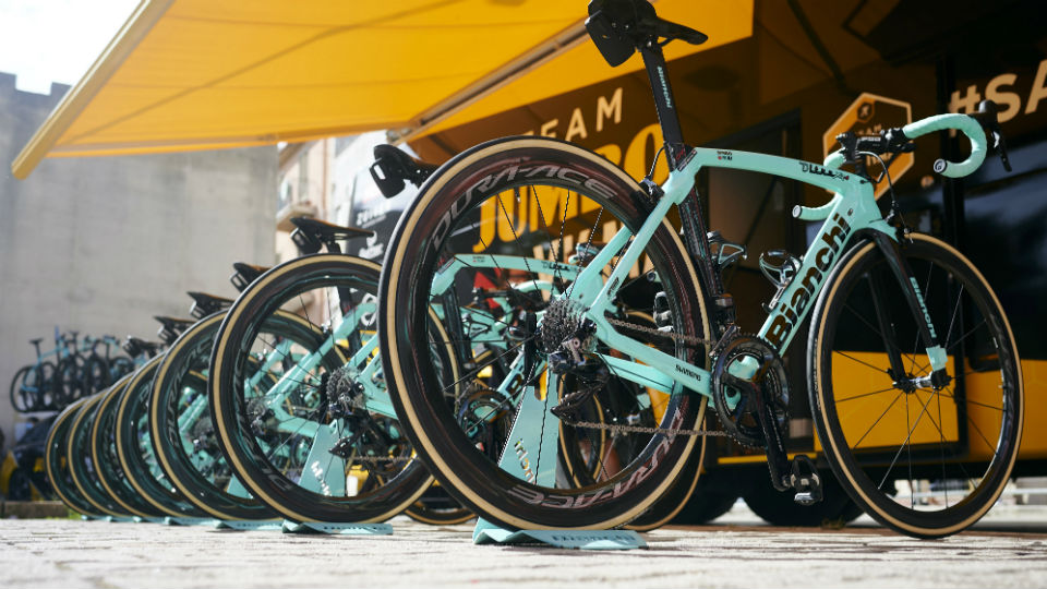 Team Jumbo-Visma start in 2021 vrouwenwielerploeg